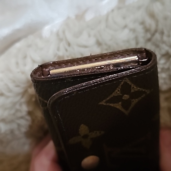 LOUIS VUITTON VINTAGE AUTHENTIC MONOGRAM KEY HOLDER EXCELLENT CONDITION. - Picture 7 of 16